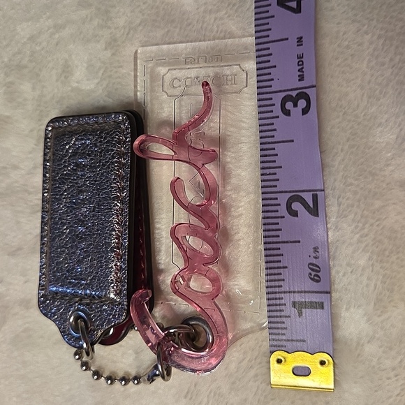 Coach 4pcs. Hang Tag Set Of PVC Logo And Clear Tag + Silver And Burgundy Leather - Picture 7 of 7